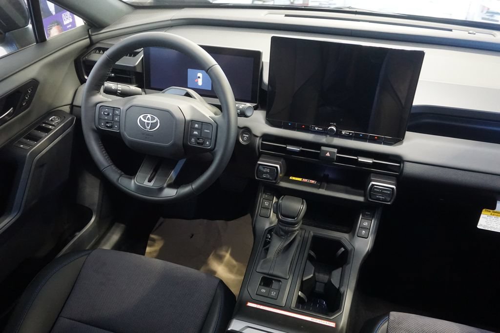 New 2026 Toyota RAV4 XSE AWD/4WD image 30