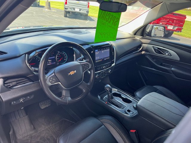 Used 2021 Chevrolet Traverse LT AWD/4WD image 8