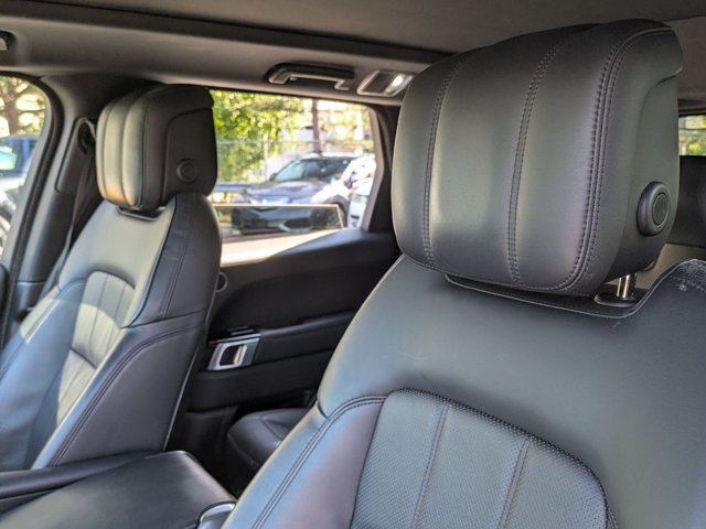 Used 2020 Land Rover Range Rover Sport HSE AWD/4WD image 14
