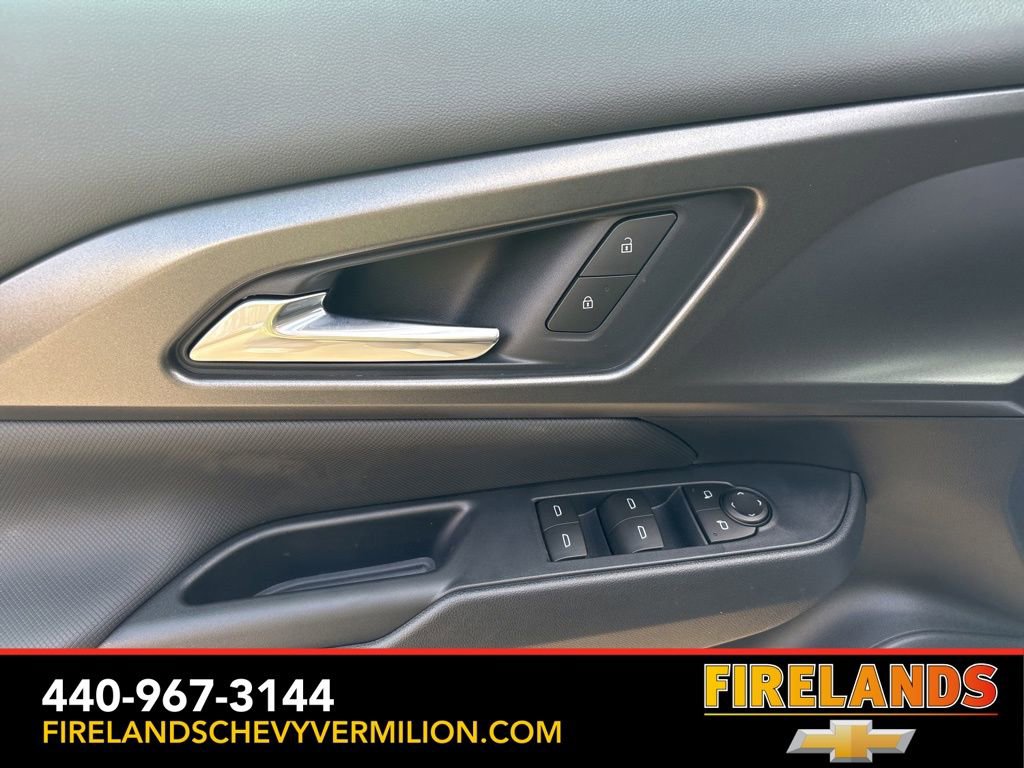 New 2026 Chevrolet Equinox EV LT image 14