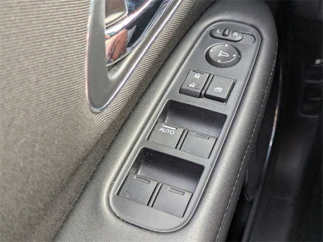 Used 2018 Honda HR-V EX image 27