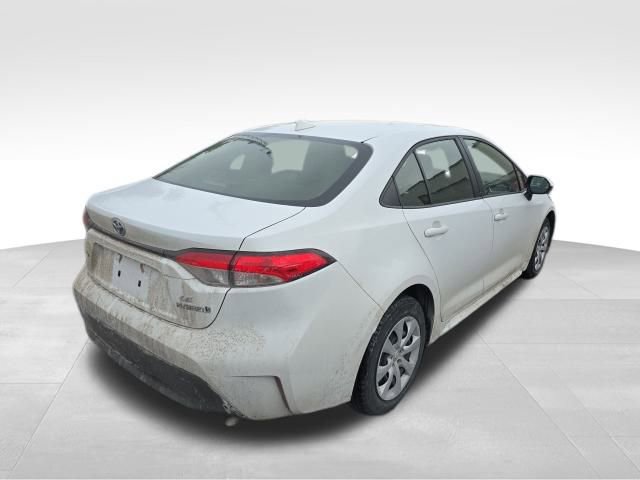 Used 2024 Toyota Corolla LE image 5