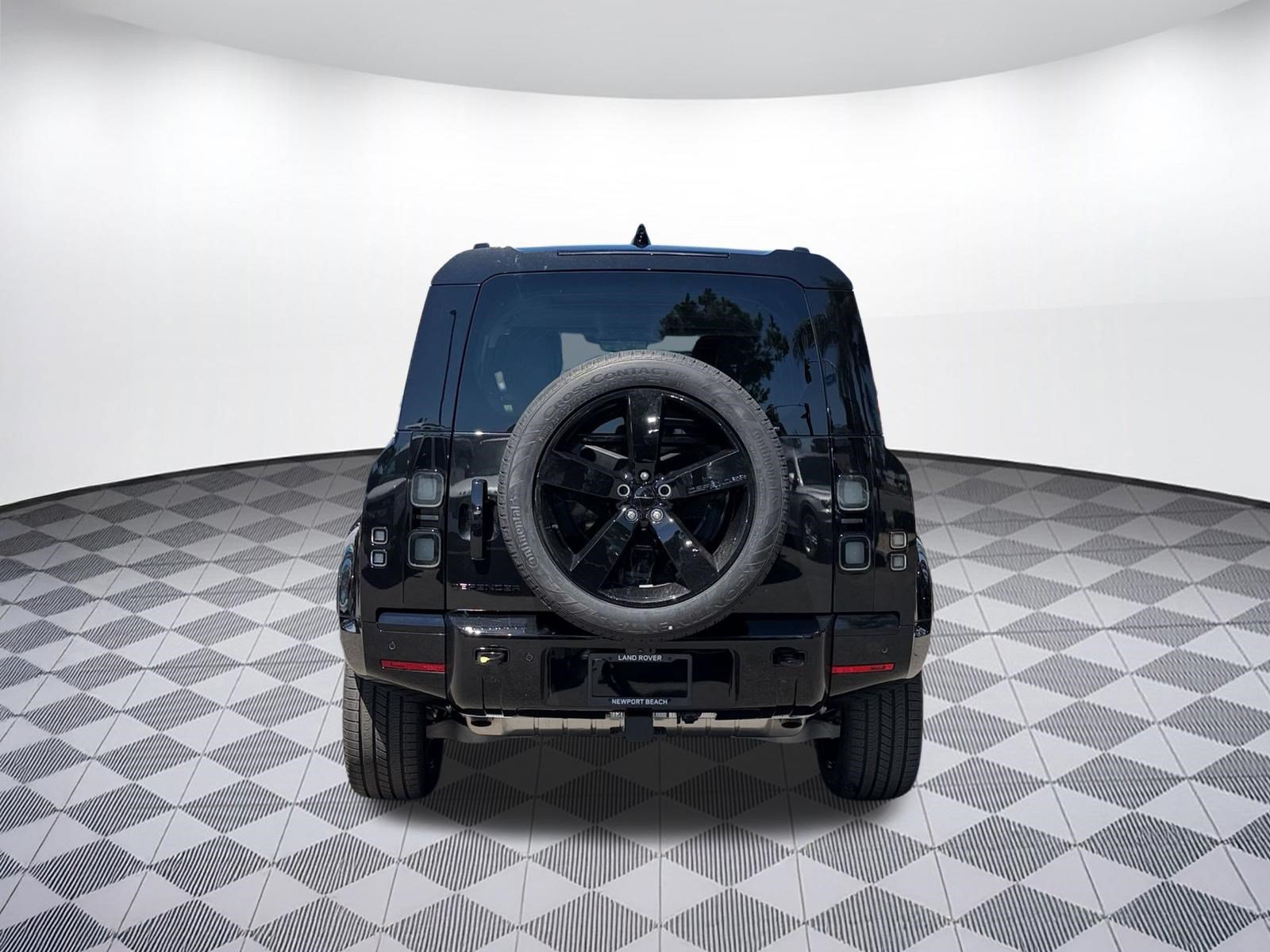 New 2026 Land Rover Defender 110 X-Dynamic SE AWD/4WD image 10