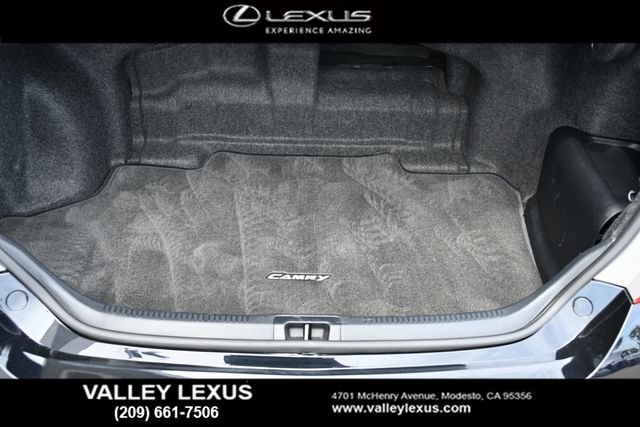 Used 2016 Toyota Camry LE FWD image 18