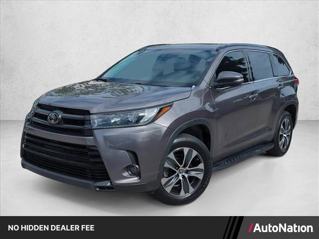 Certified 2019 Toyota Highlander SE FWD image 1