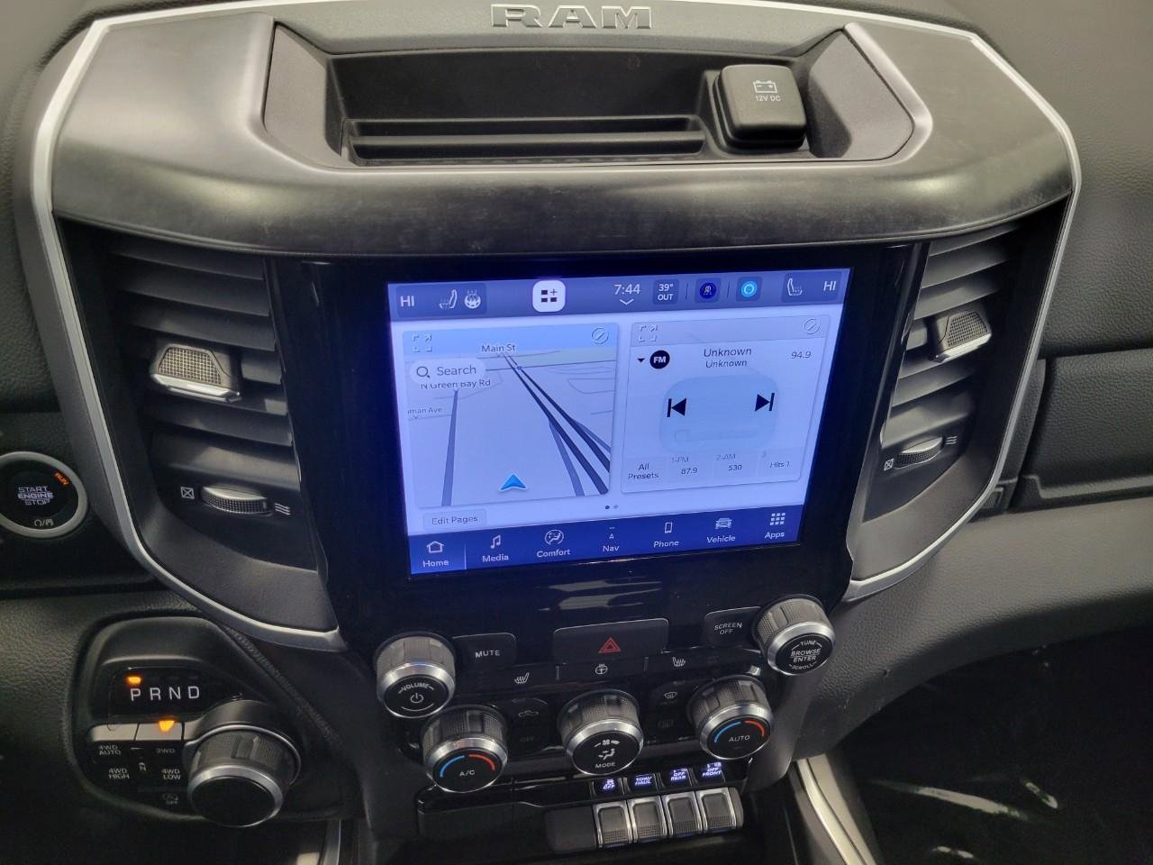 Used 2022 RAM 1500 Big Horn AWD/4WD image 7