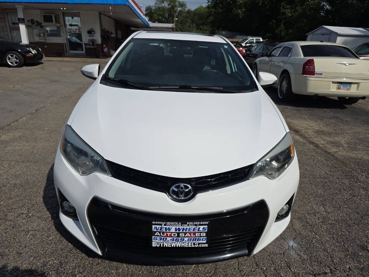 Used 2015 Toyota Corolla S w/ Driver Convenience Package FWD image 4