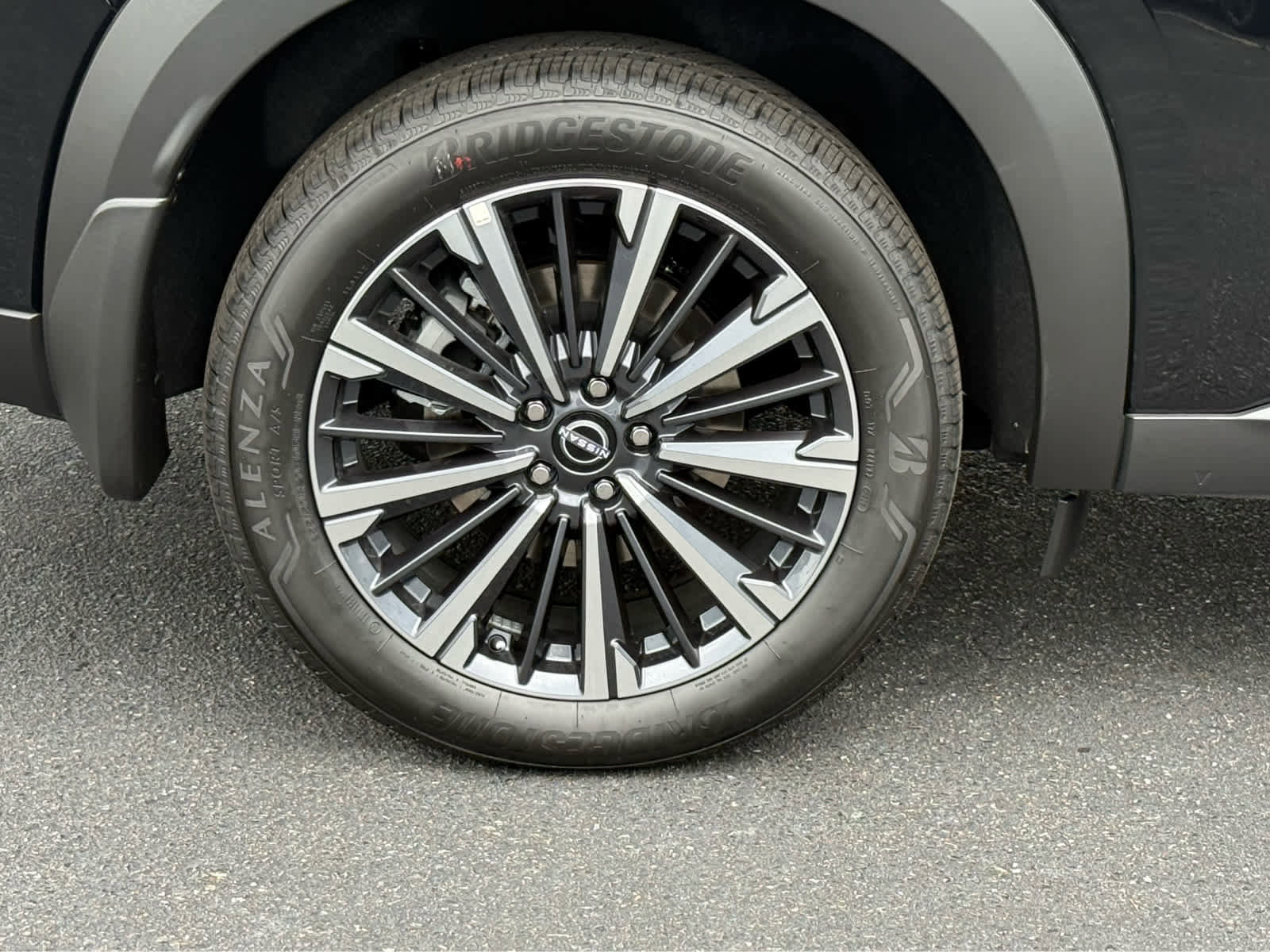New 2026 Nissan Pathfinder Platinum AWD/4WD image 7