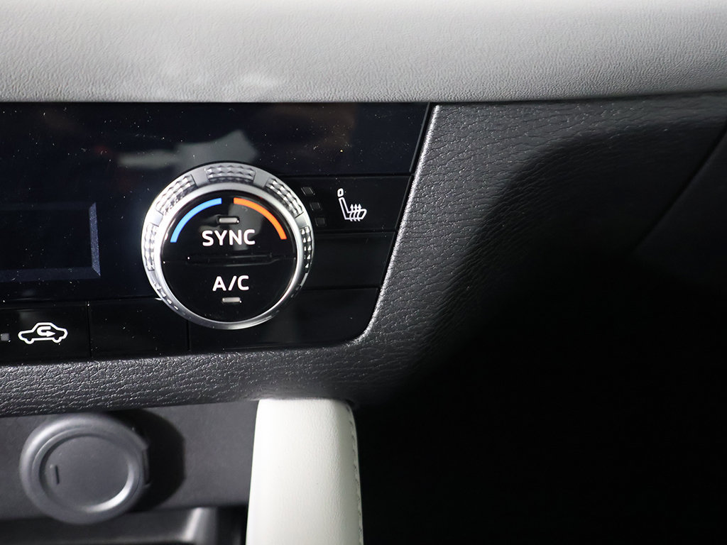 New 2026 Mitsubishi Outlander SE AWD/4WD image 53