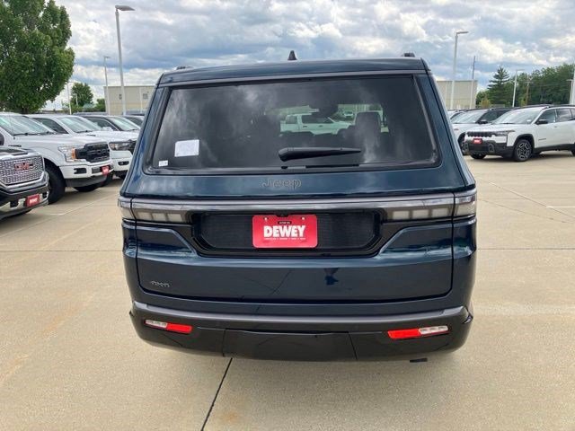 New 2026 Jeep Grand Wagoneer Limited AWD/4WD image 7