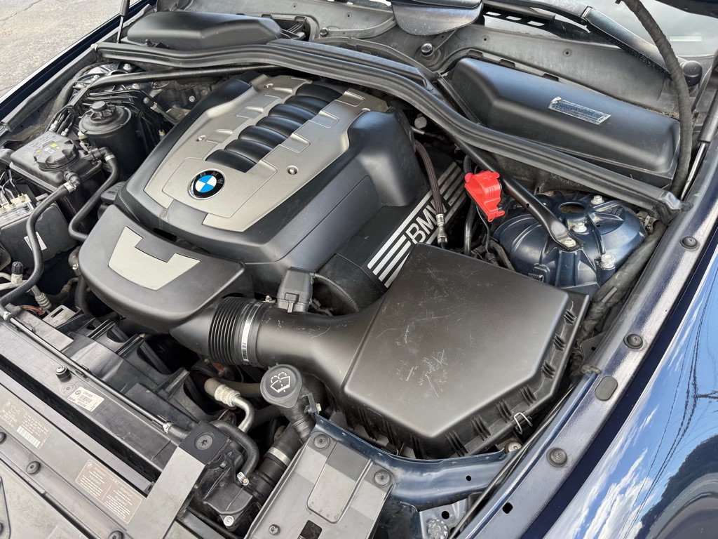 Used 2008 BMW 650i Coupe w/ Sport Pkg RWD image 10