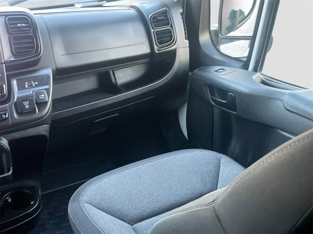 Used 2024 RAM ProMaster 2500 w/ Safety Group image 21