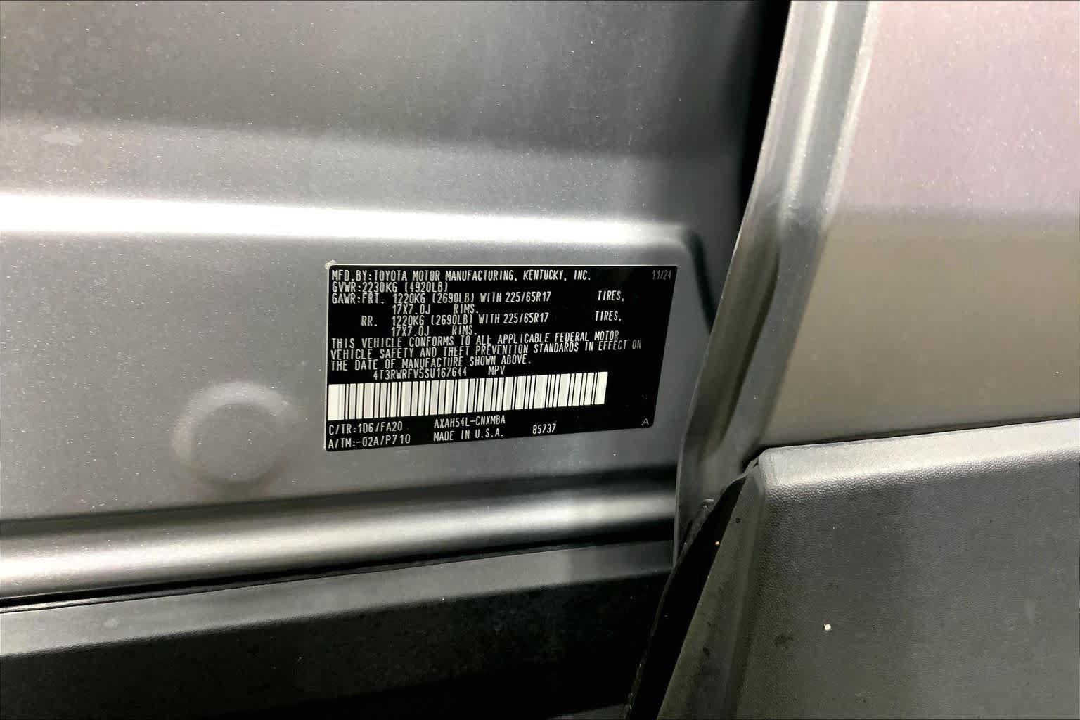 Certified 2025 Toyota RAV4 XLE AWD/4WD image 37