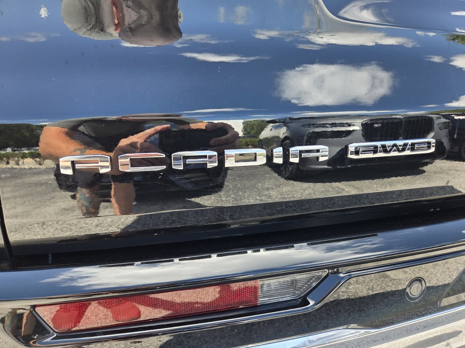 Used 2024 GMC Acadia Denali w/ Super Cruise Package AWD/4WD image 15