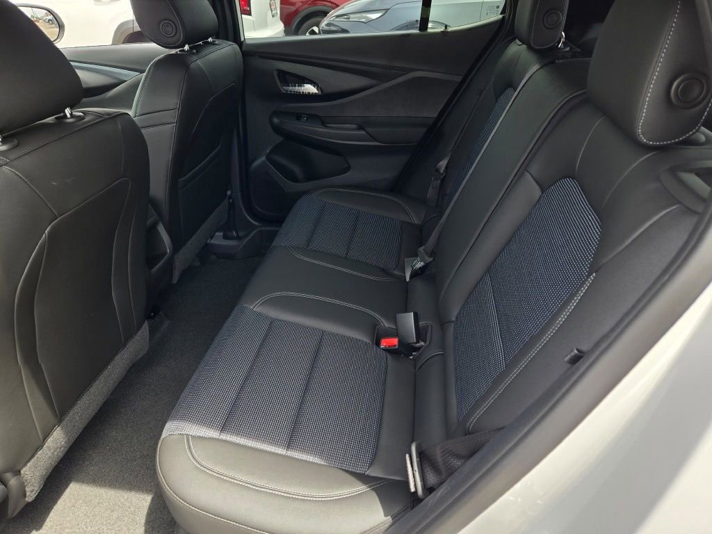 New 2026 Buick Envista Sport Touring FWD image 27