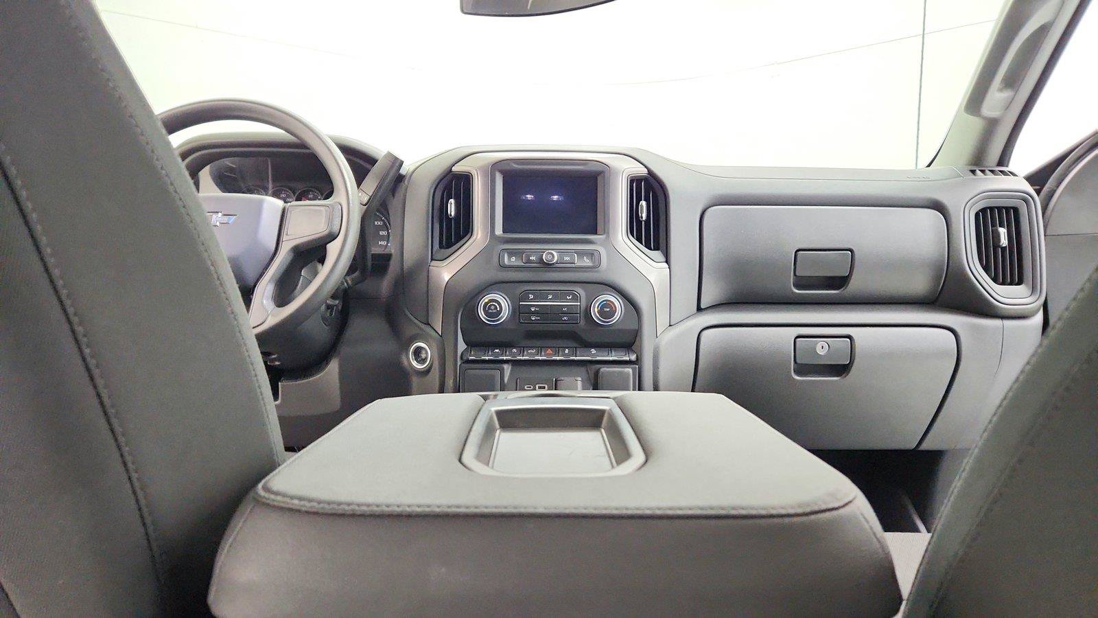 Used 2025 Chevrolet Silverado 1500 Custom Trail Boss AWD/4WD image 17