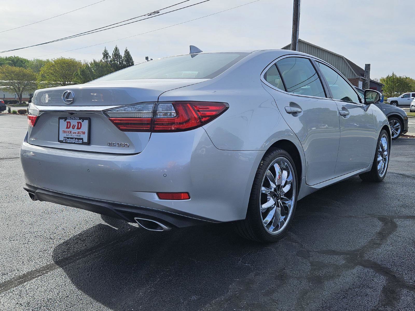 Used 2016 Lexus ES 350 FWD image 25