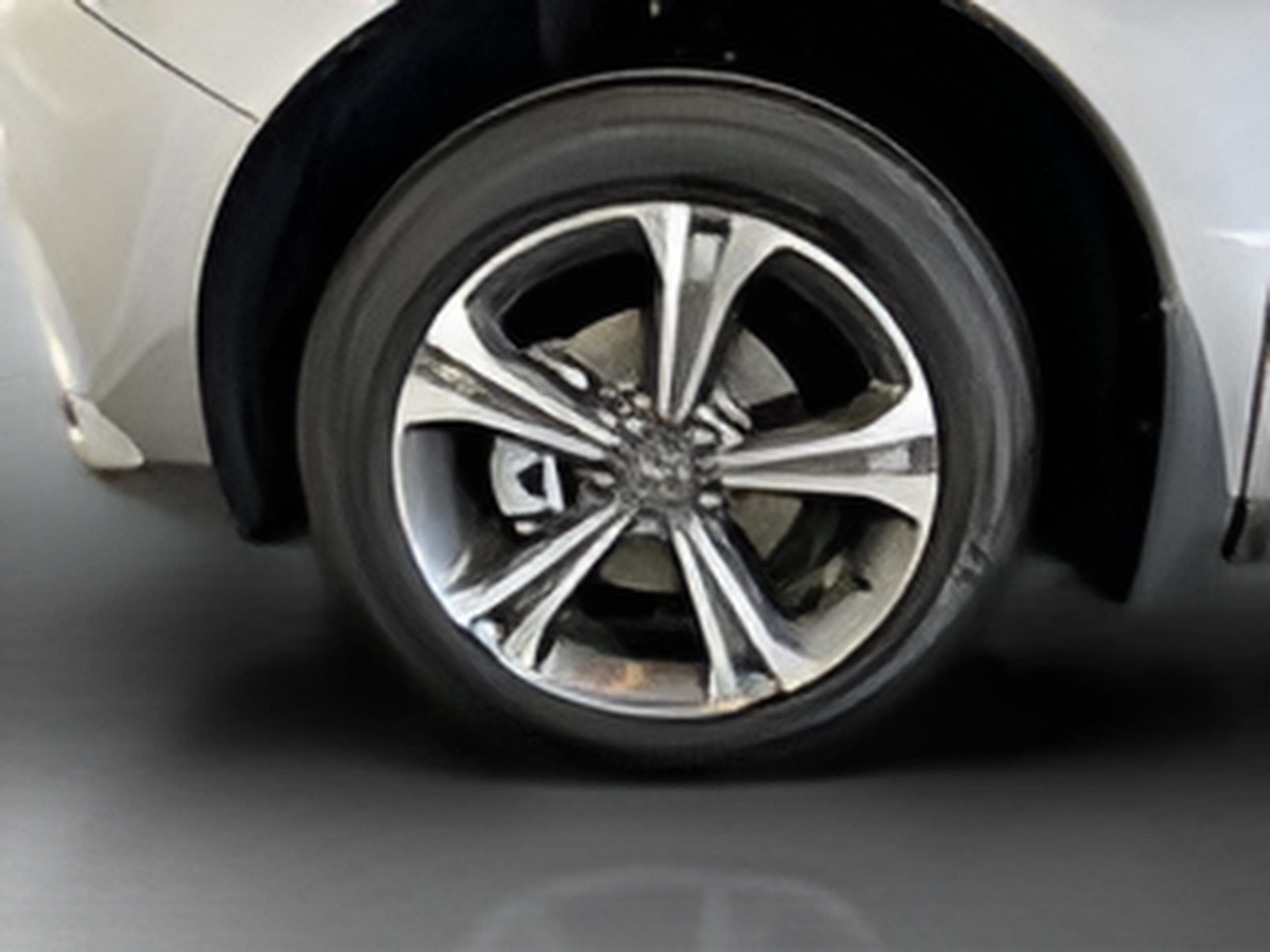 Certified 2025 Acura RDX SH-AWD w/ Technology Package image 49