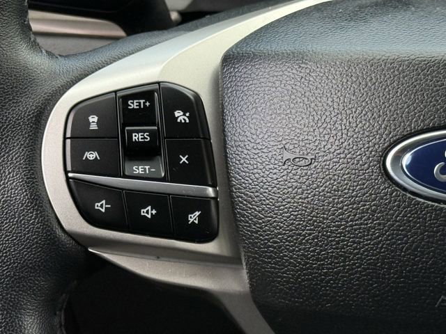 Used 2023 Ford Explorer Limited AWD/4WD image 14