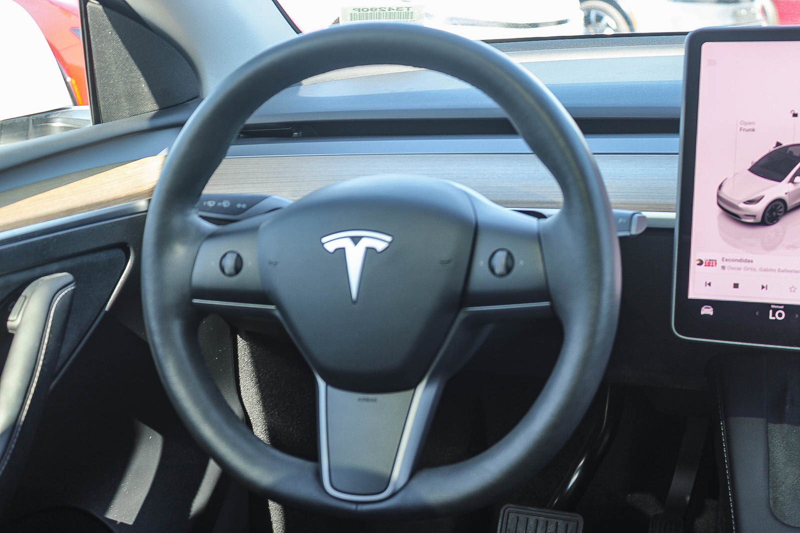 Used 2023 Tesla Model Y Long Range image 16