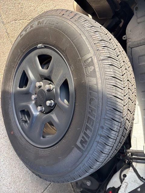 Used 2023 Jeep Wrangler Sport image 15