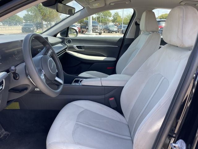 Used 2025 Hyundai Sonata SEL FWD image 23