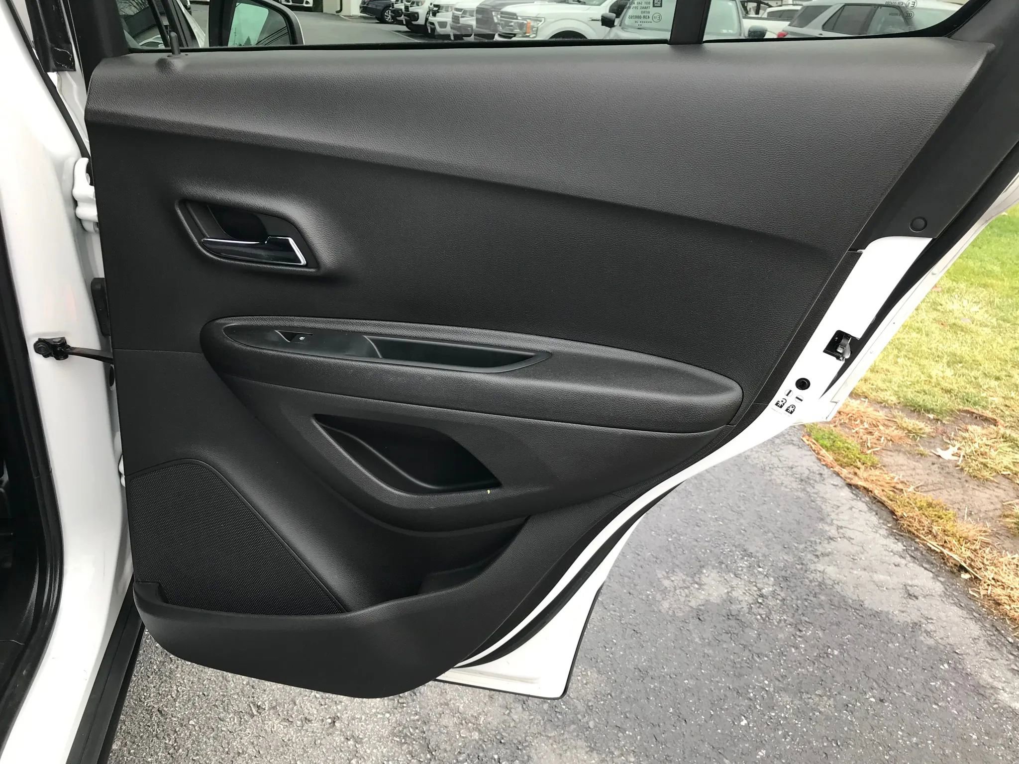 Used 2020 Chevrolet Trax LT image 42