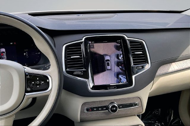 Certified 2024 Volvo XC90 T8 Ultimate w/ Protection Package Premier AWD/4WD image 9