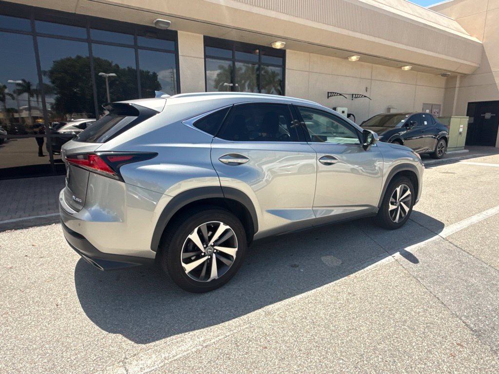 Used 2018 Lexus NX 300 AWD image 11