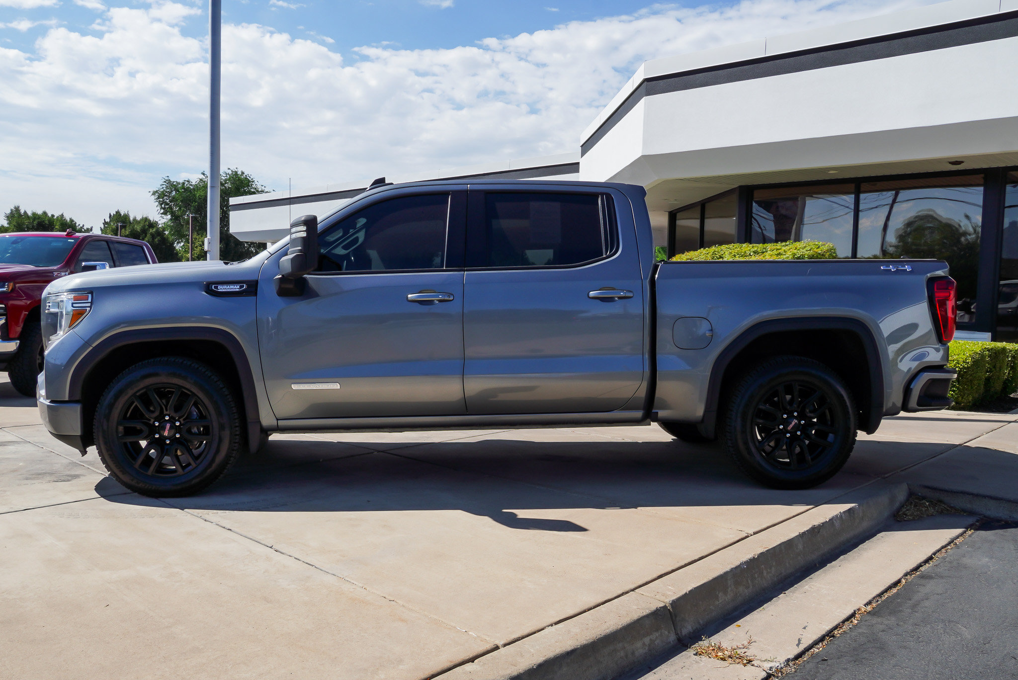 Used 2021 GMC Sierra 1500 Elevation AWD/4WD image 5