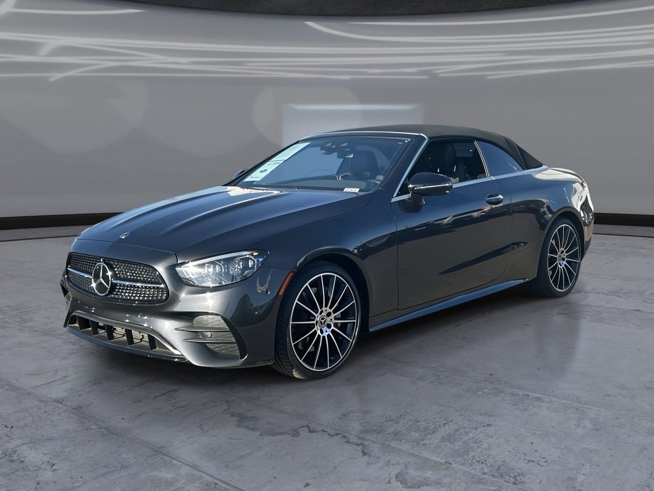 Used 2023 Mercedes-Benz E 450 4MATIC Cabriolet image 1