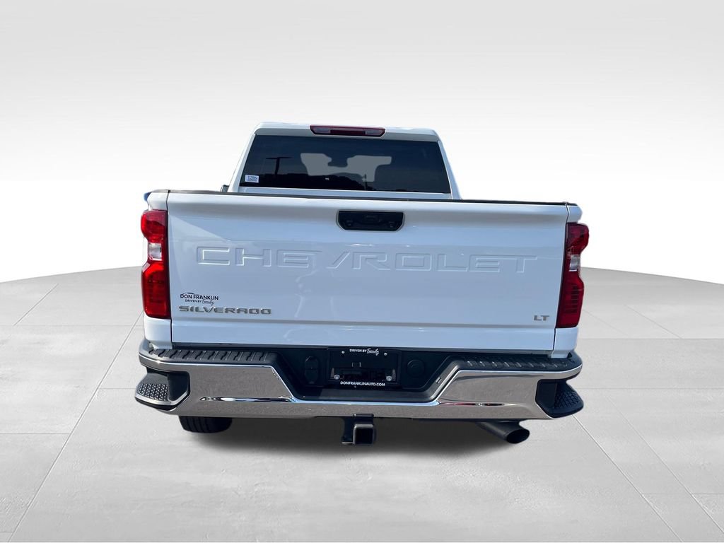 Used 2025 Chevrolet Silverado 2500 LT w/ Convenience Package AWD/4WD image 4