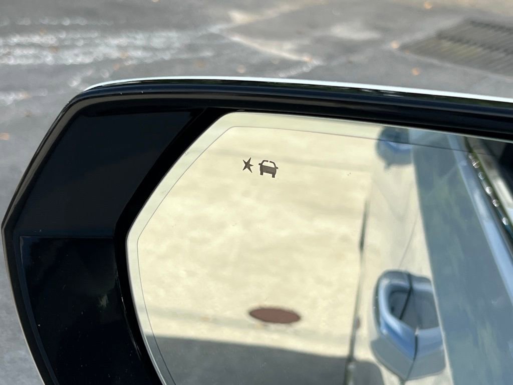 New 2026 Cadillac Escalade Platinum Luxury image 39