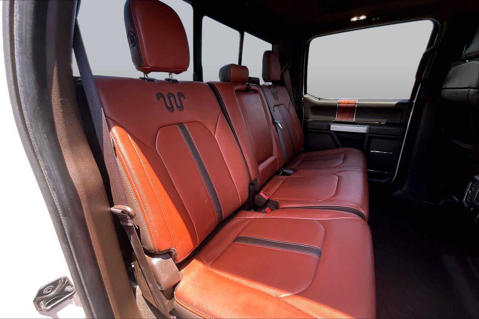 Used 2018 Ford F450 King Ranch w/ King Ranch Ultimate Package AWD/4WD image 20