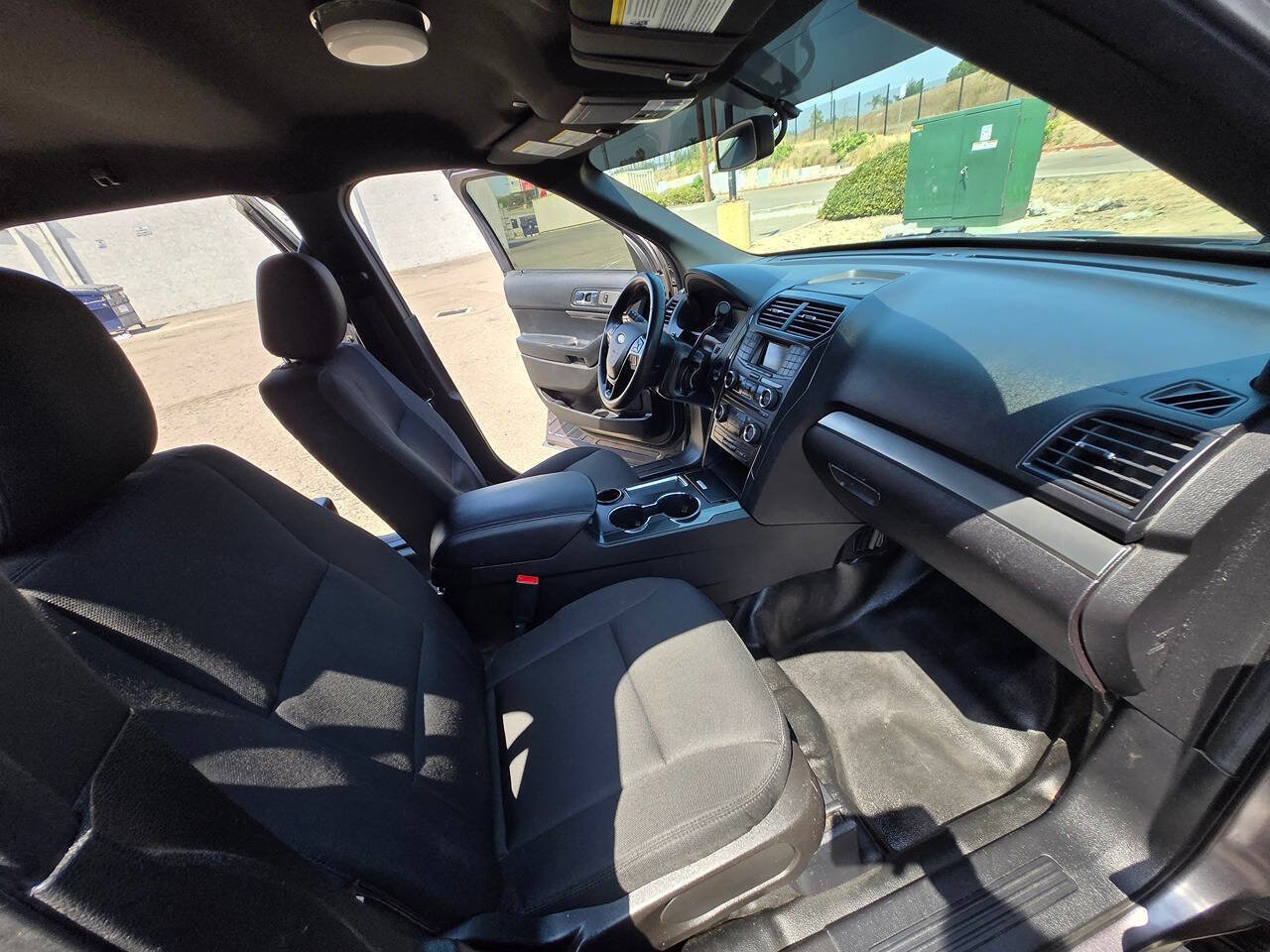 Used 2017 Ford Explorer 4WD Police Interceptor w/ Ultimate Wiring Package image 35