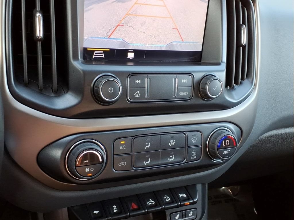 Used 2022 Chevrolet Colorado Z71 w/ Trail Boss Package AWD/4WD image 6