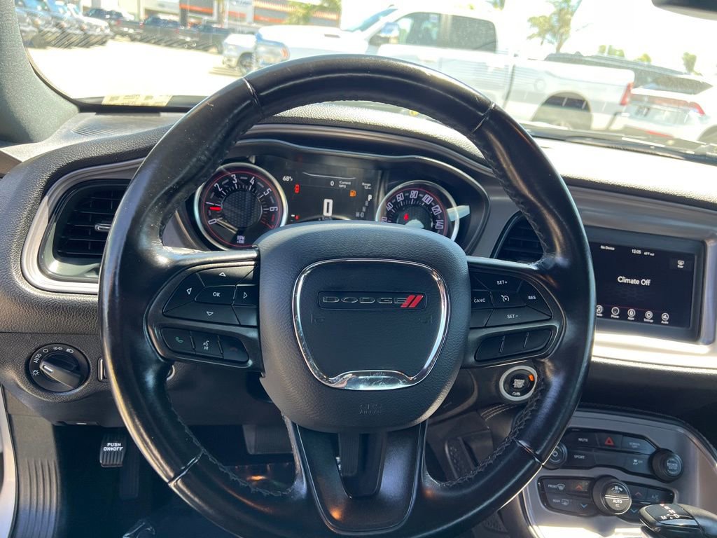 Used 2023 Dodge Challenger SXT image 16