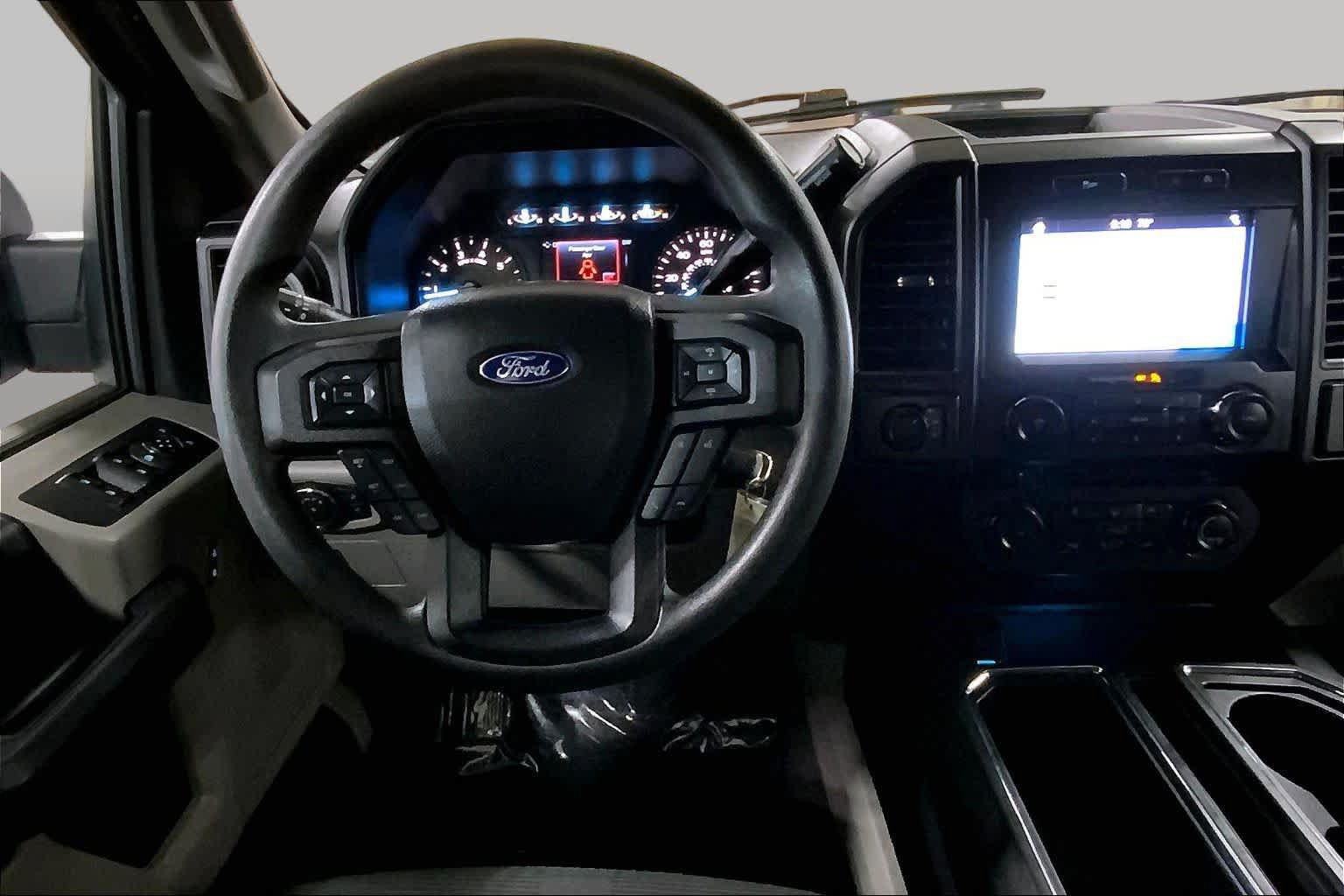 Used 2018 Ford F150 XL w/ Equipment Group 101A Mid AWD/4WD image 6