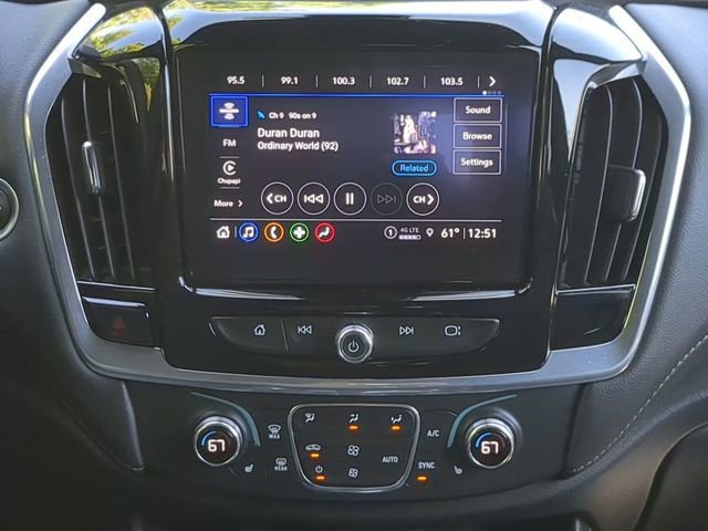Used 2023 Chevrolet Traverse LT AWD/4WD image 17