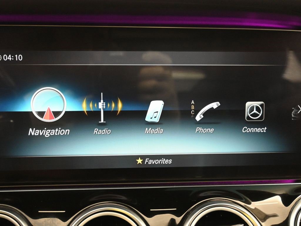 Used 2020 Mercedes-Benz E 350 4MATIC Sedan w/ Premium Package image 29