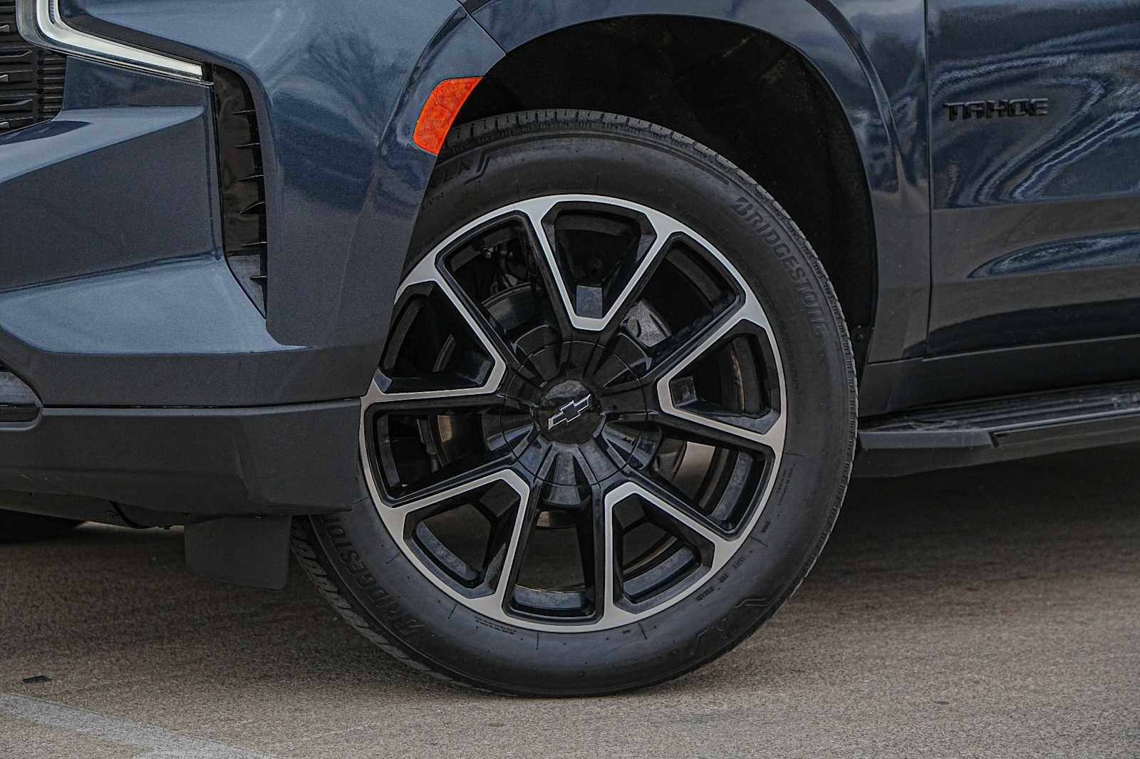 Used 2021 Chevrolet Tahoe RST image 2