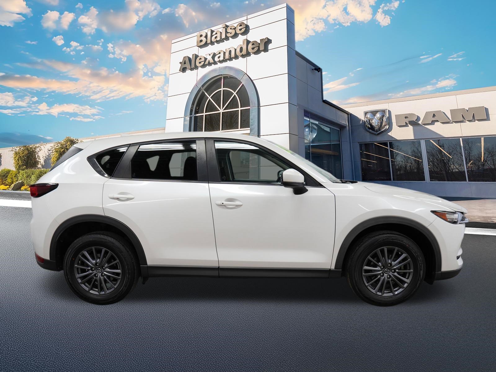 Used 2020 MAZDA CX-5 Touring FWD image 2