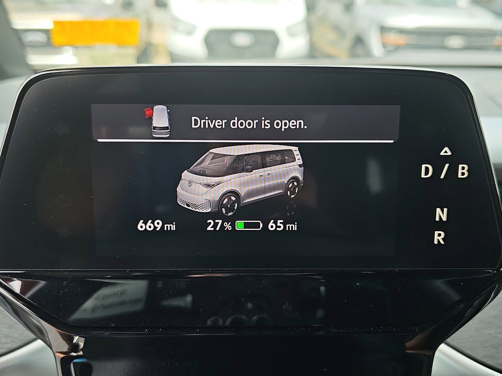 Used 2025 Volkswagen ID. Buzz Pro S RWD image 21
