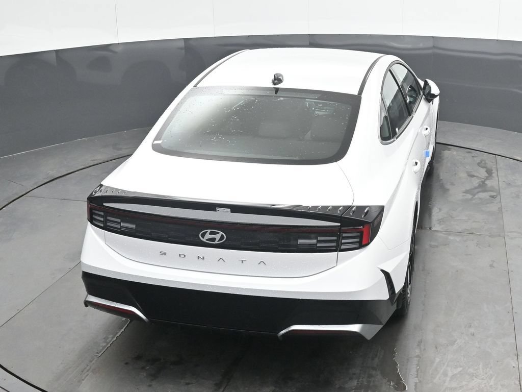 New 2026 Hyundai Sonata SEL FWD image 11