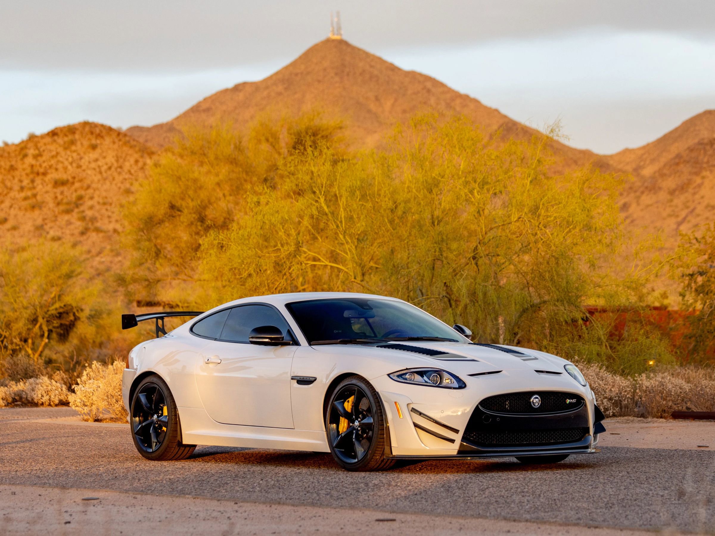 Used 2014 Jaguar XK R-S RWD image 2