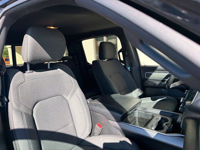 Used 2019 RAM 1500 Big Horn AWD/4WD image 5