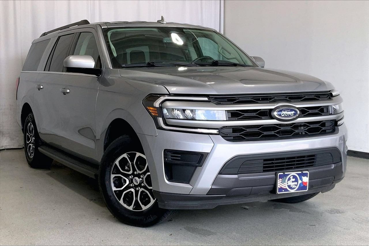 Used 2024 Ford Expedition Max XLT AWD/4WD image 34