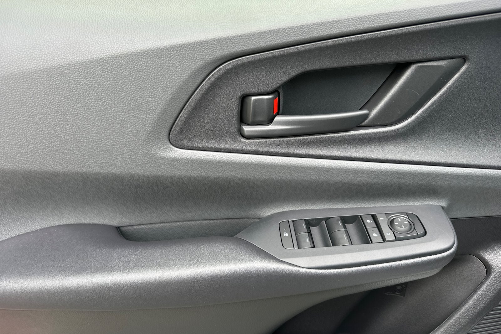 New 2026 Toyota Prius LE FWD image 13