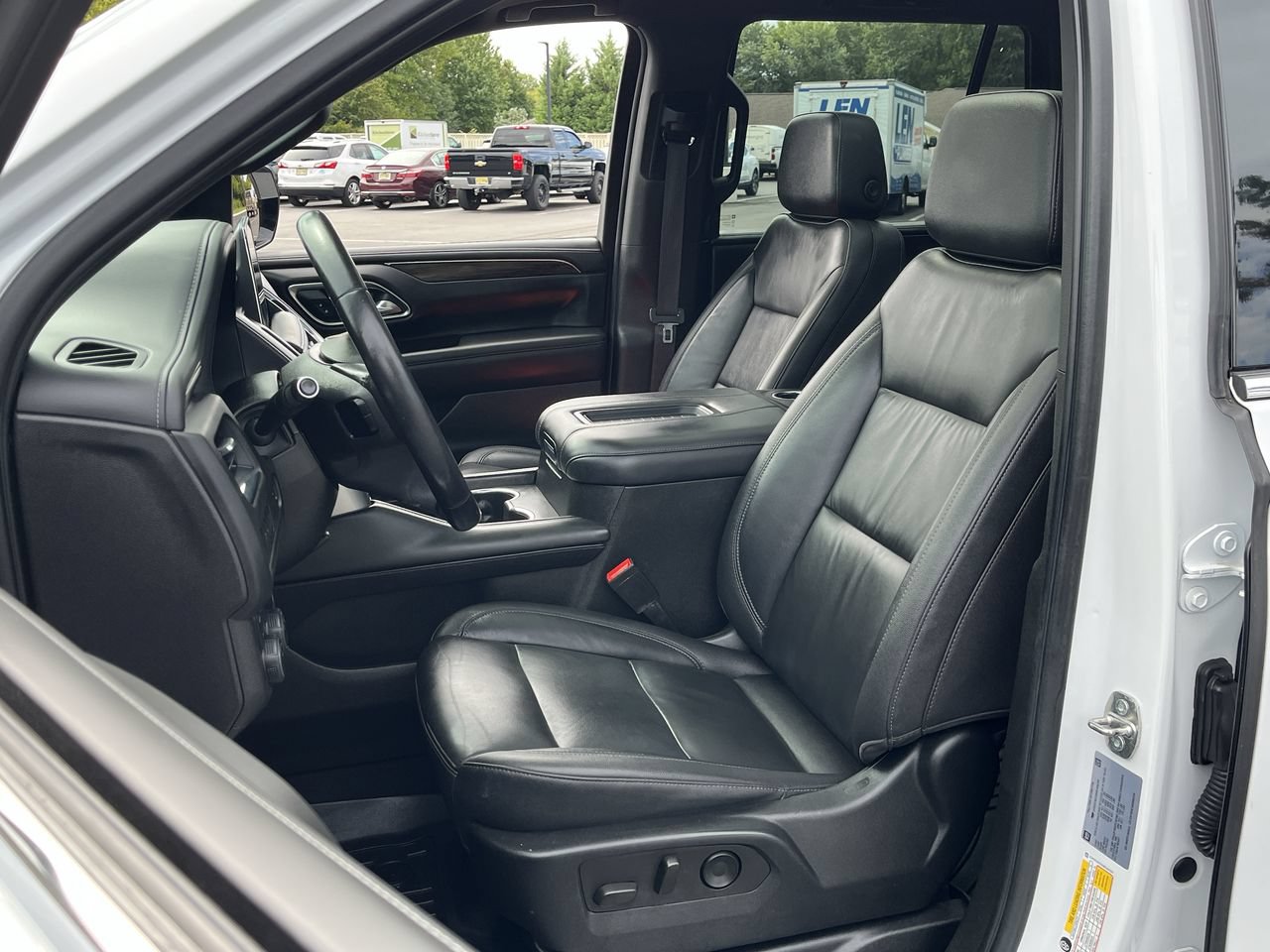 Certified 2021 Chevrolet Tahoe LT AWD/4WD image 9