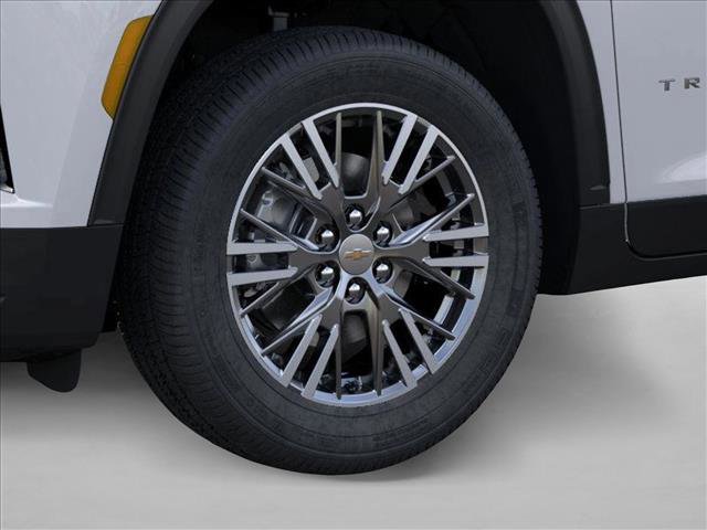 New 2025 Chevrolet Traverse LT w/ Driver Confidence Package image 9